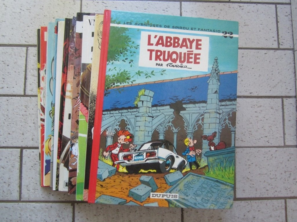 Lot 8 de bandes dessinées cartonnées - 20,00Eur, Plusieurs BD, Enlèvement ou Envoi, Utilisé, Divers auteurs