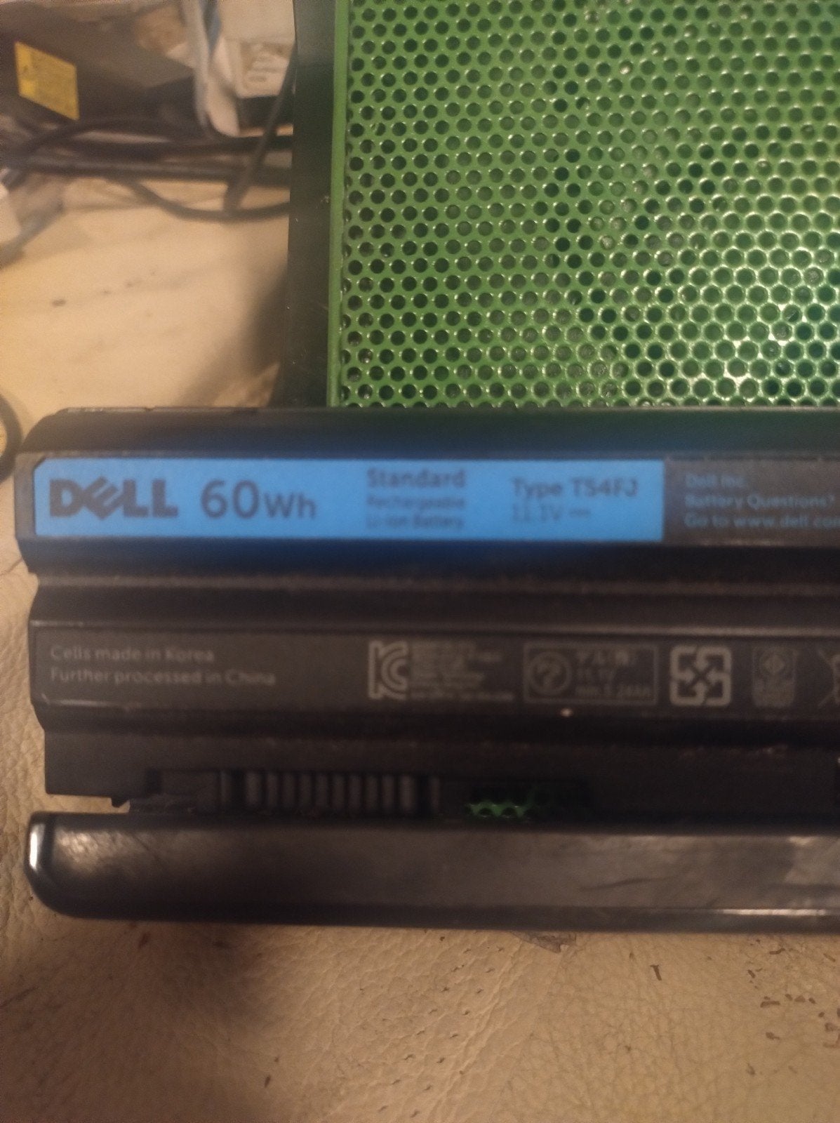 Dell Acu Tiepe T54F3 2 Stuks . Voor Laptop ., Ophalen, Zo goed als nieuw, Dell-