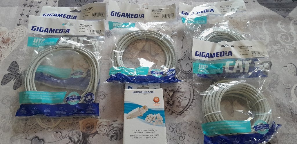 Internetkabel Patchkabel Gigamedia Datakabel Netwerkkabel, Ophalen, Nieuw