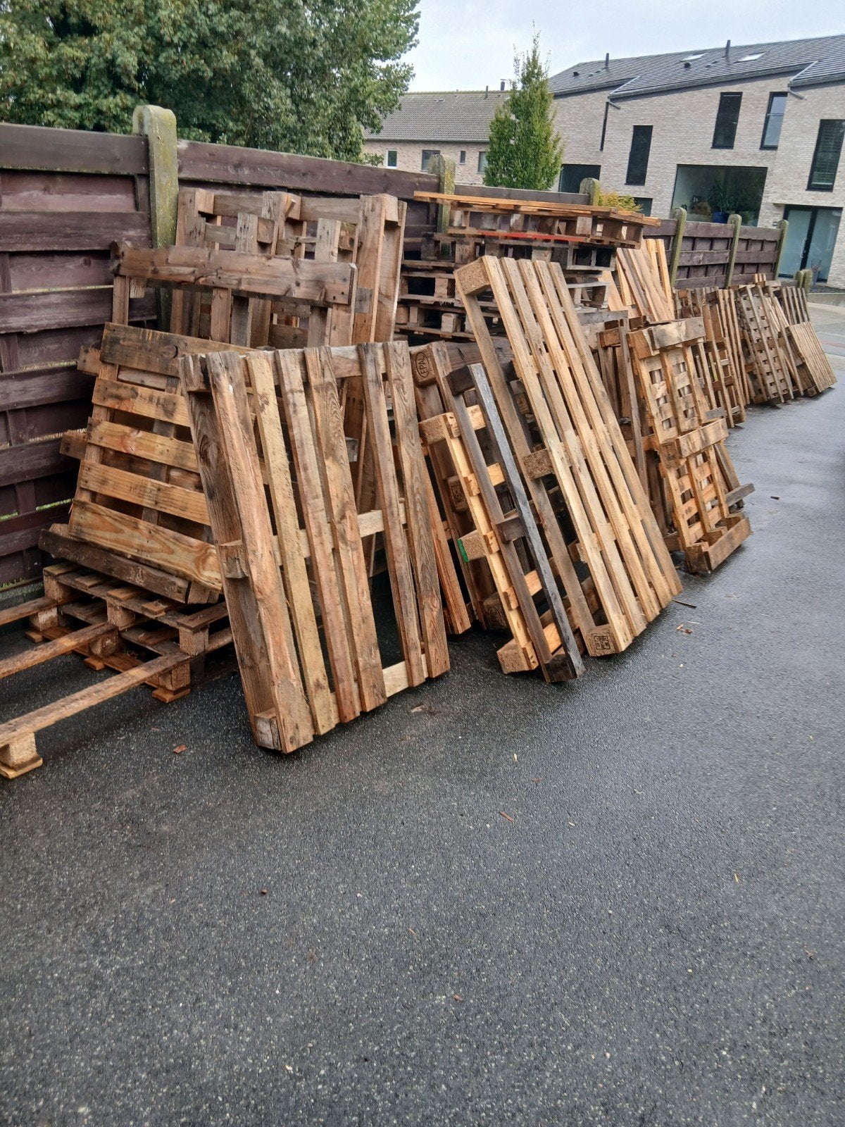 paletten, 6 m³ ou plus, Enlèvement, Autres essences de bois