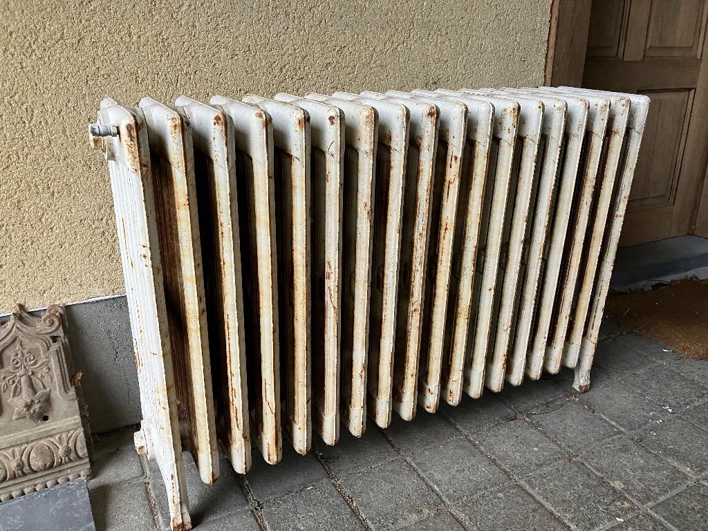 Radiator in gietijzer, Ophalen, 30 tot 80 cm, Gebruikt, Hoog rendement (Hr)