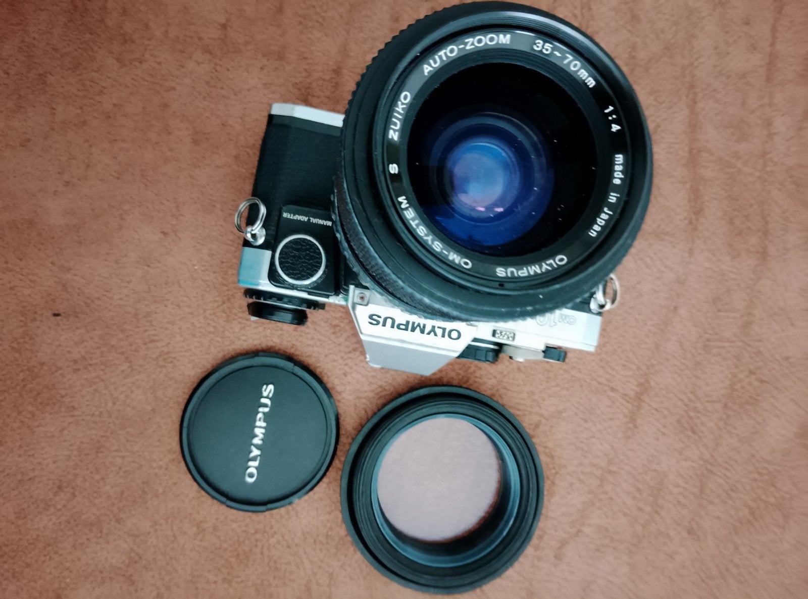 Olympus OM 10, manual adapter, Olympus 35-70mm lens, Enlèvement ou Envoi, Comme neuf, Reflex miroir, Olympus