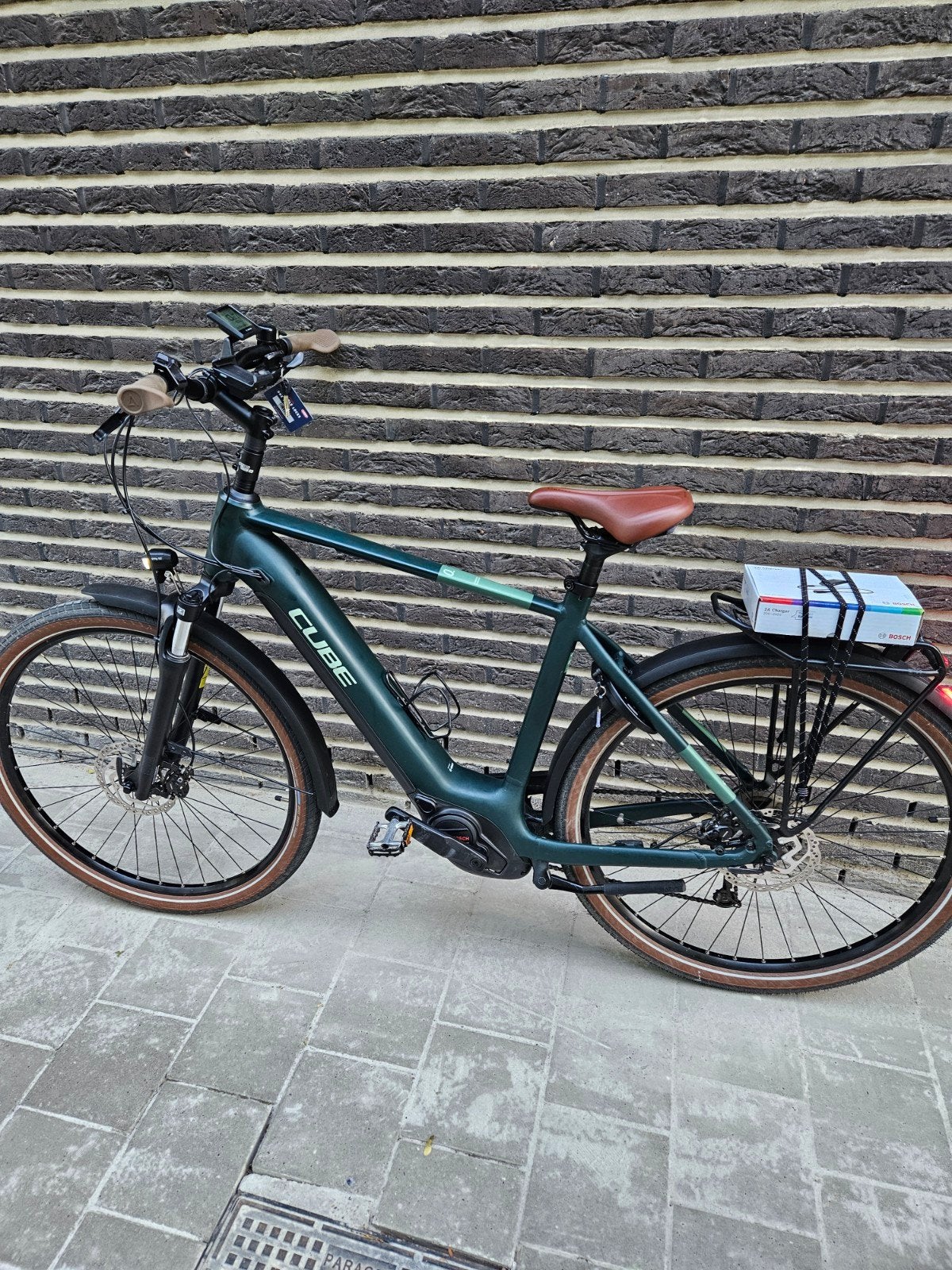 Cube touring hybride one, Vélos & Vélomoteurs, Vélos électriques, Enlèvement