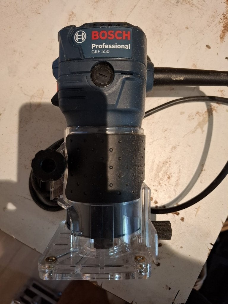 Bosch  GKF 550 Affleureuse, Enlèvement ou Envoi, Neuf, Autres types, BOSCH