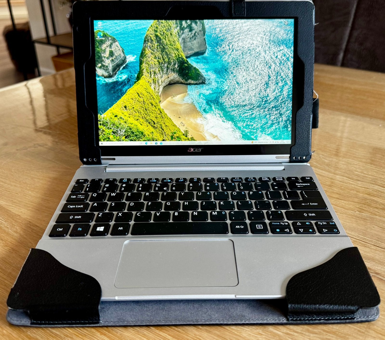 Acer Aspire SW5-012, Ophalen, Gebruikt, Qwerty, 10 inch of minder