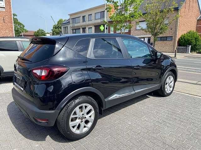 Renault Captur 0.9 TCe AIRCO CRUISE ALU NAVI APPLE CARPL., Auto's, 65 kW, Zwart, 88 pk, https://public.car-pass.be/vhr/461587a9-9eb3-450d-bcd8-e943088d85b5