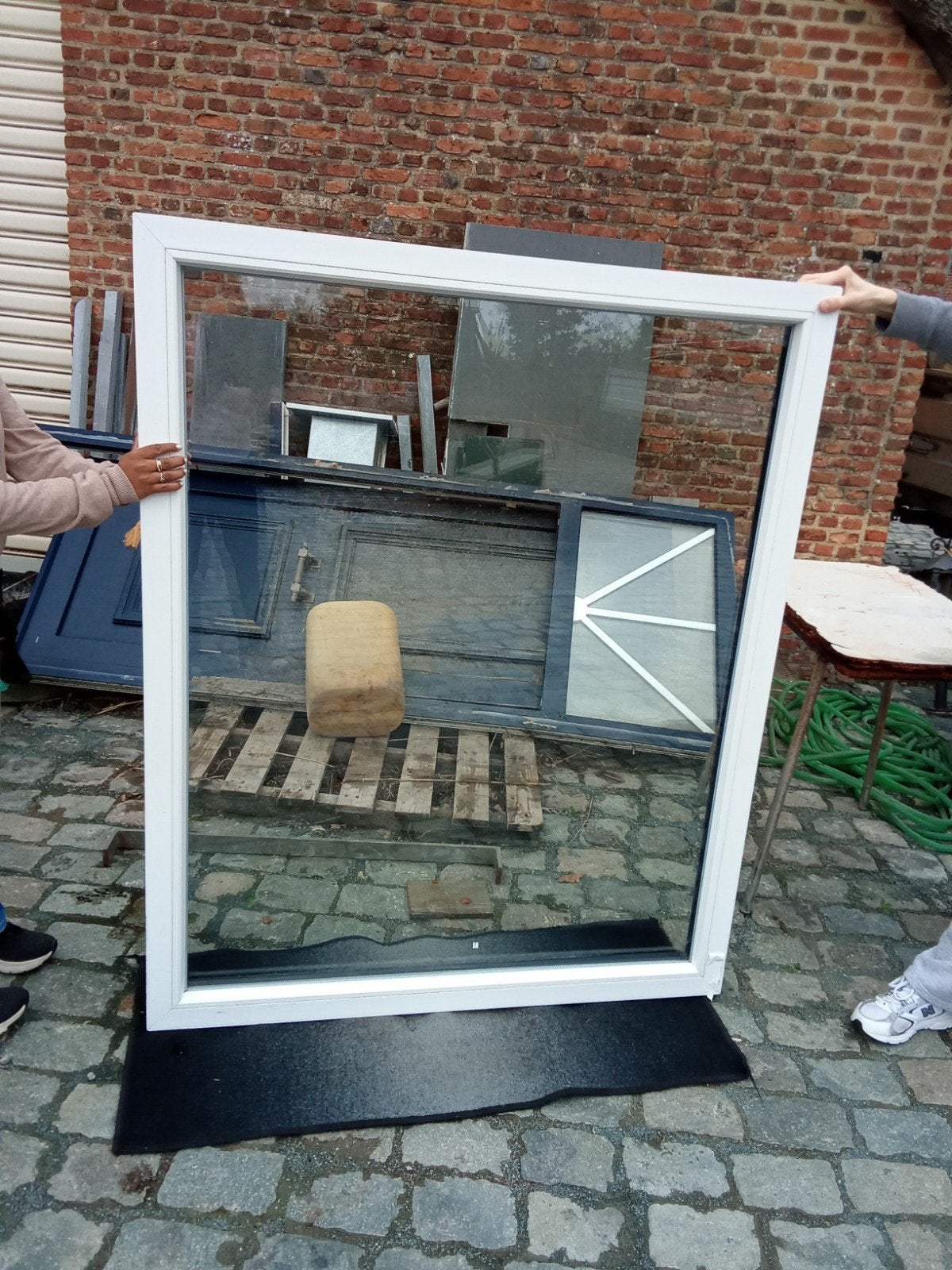 Nieuw PVC kunstof Vast Raam kozijn met Dubbel Glas., Doe-het-zelf en Bouw, Raamkozijnen en Schuifdeuren, Ophalen, Raamkozijn