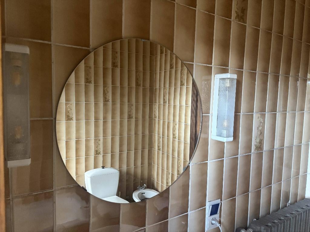 Vintage ronde badkamerspiegel Ø60 cm – jaren 80, Ophalen, Zo goed als nieuw