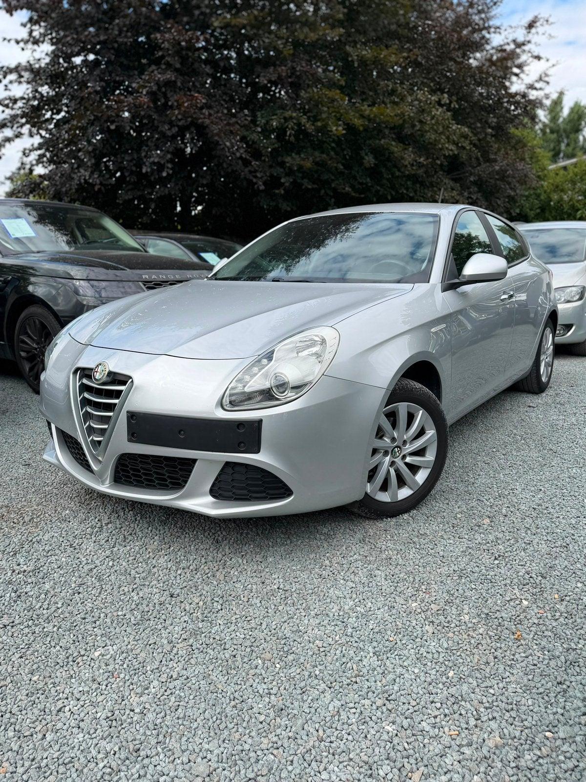 Alfa Romeo Giulietta 1.4 essence euro 6, Autos, Alfa Romeo, Cuir, Argent ou Gris, Achat, Entreprise