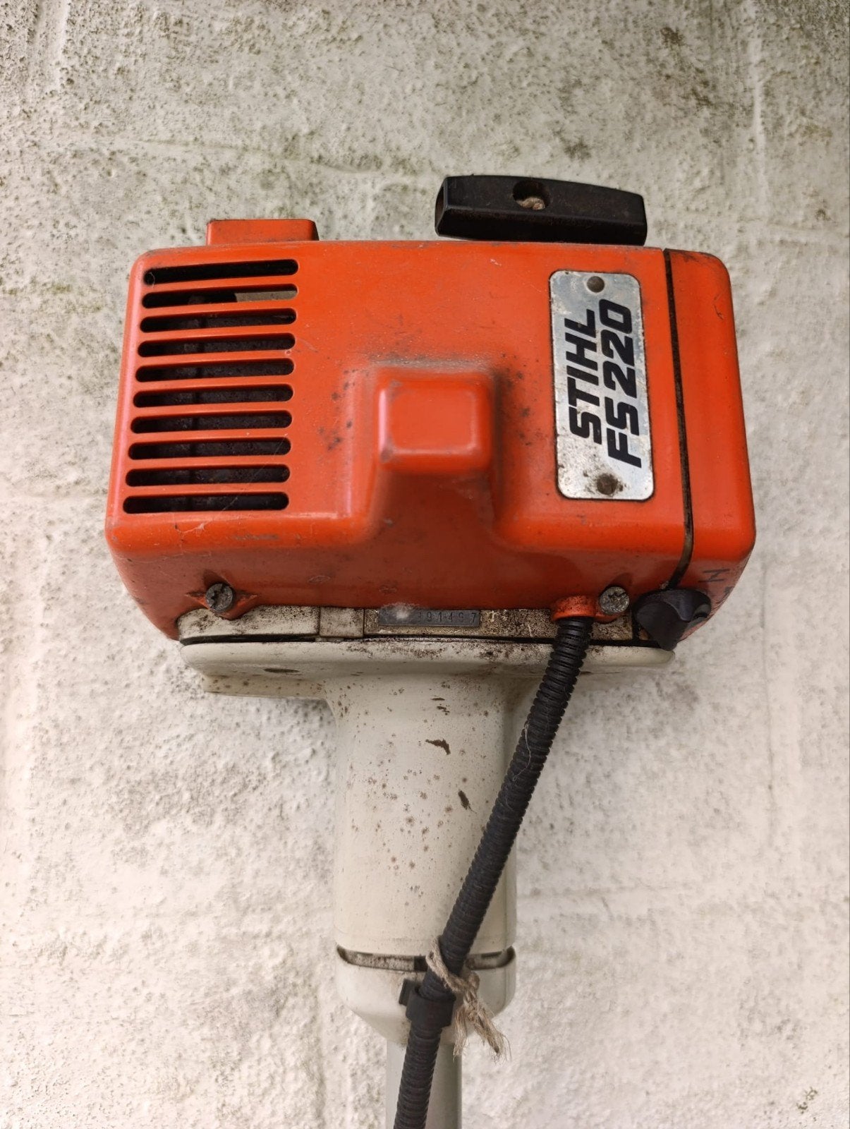 Benzine bosmaaier, Enlèvement, Utilisé