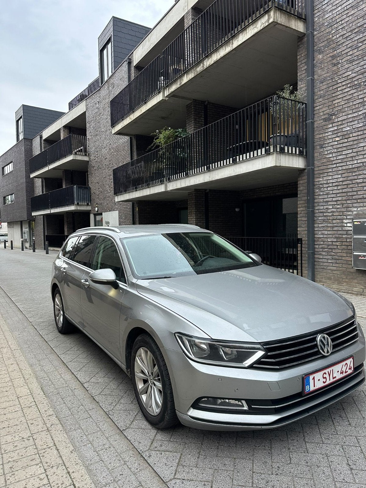 VW Passat 2.0TDI Automaat bouwjaar 2016
240000km in perf, Auto's, Automaat, Euro 6, Bedrijf, Diesel