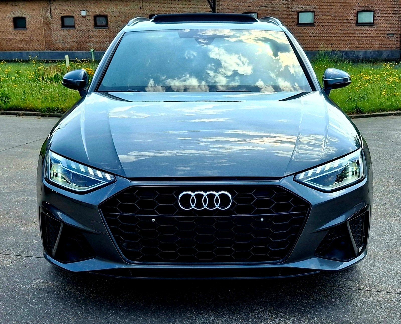 Audi A4 35TDI S-Line Matrix en option complète, Cuir et Alcantara, Euro 6, Entreprise, Noir