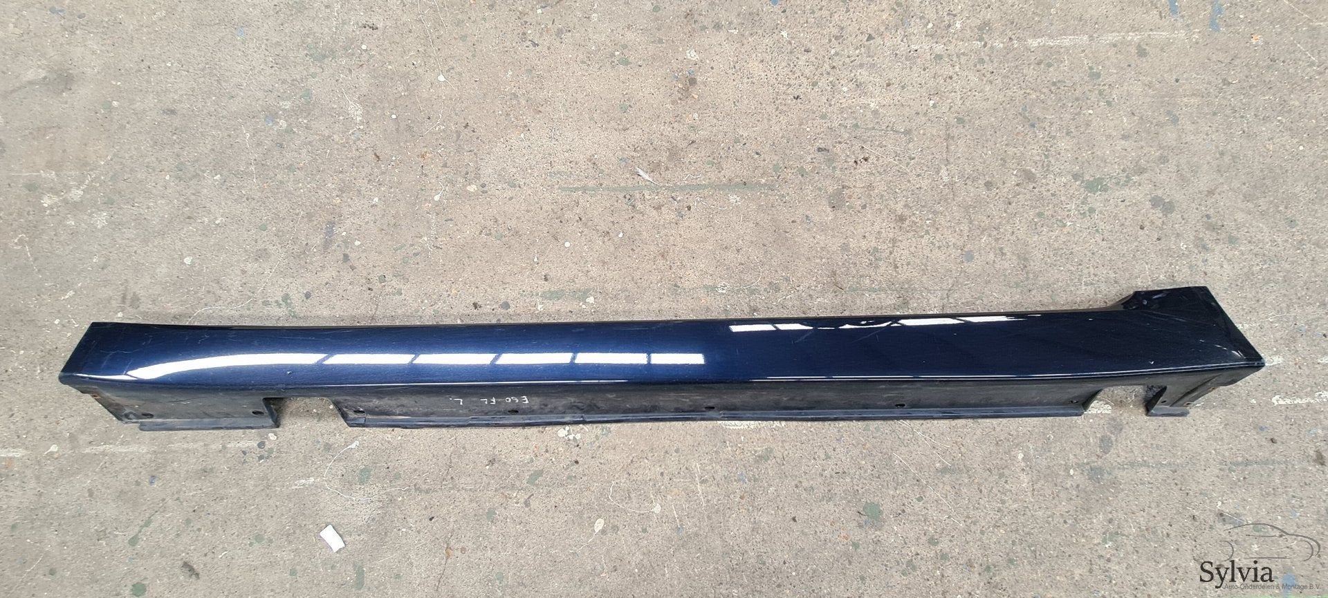 Sideskirts zijskirts dorpellijst links BMW 5 serie E60 E61 L, -, Utilisé, -, -