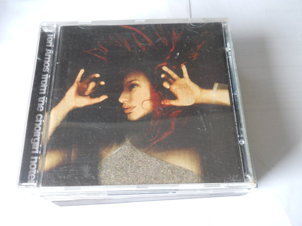 CD - TORI AMOS - FROM THE CHOIRGIRL HOTEL, Pop, Ophalen of Verzenden, Zo goed als nieuw, Eerste persing