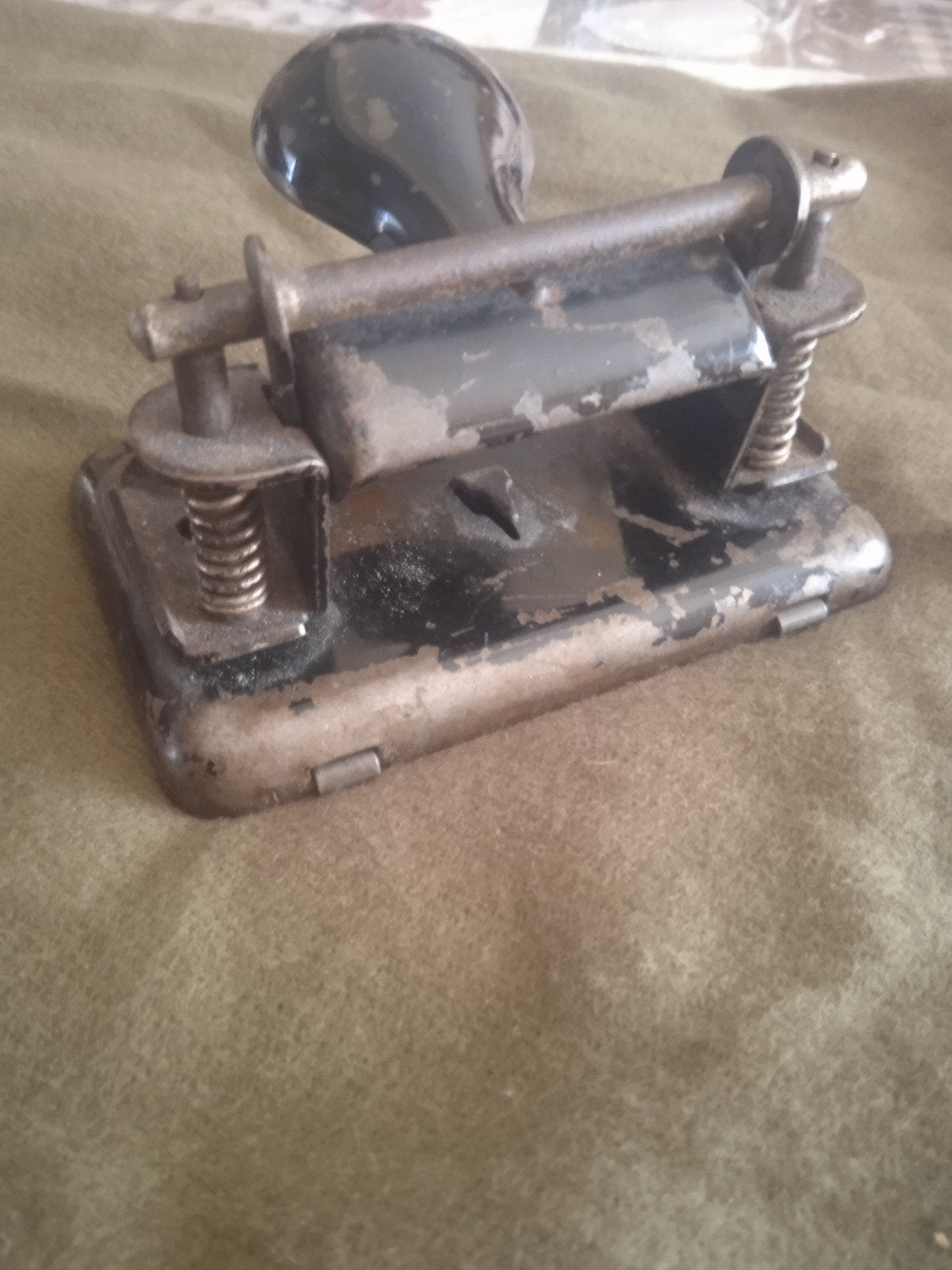 Perforatrice allemande ww2 wo2 Soennecken DRGM