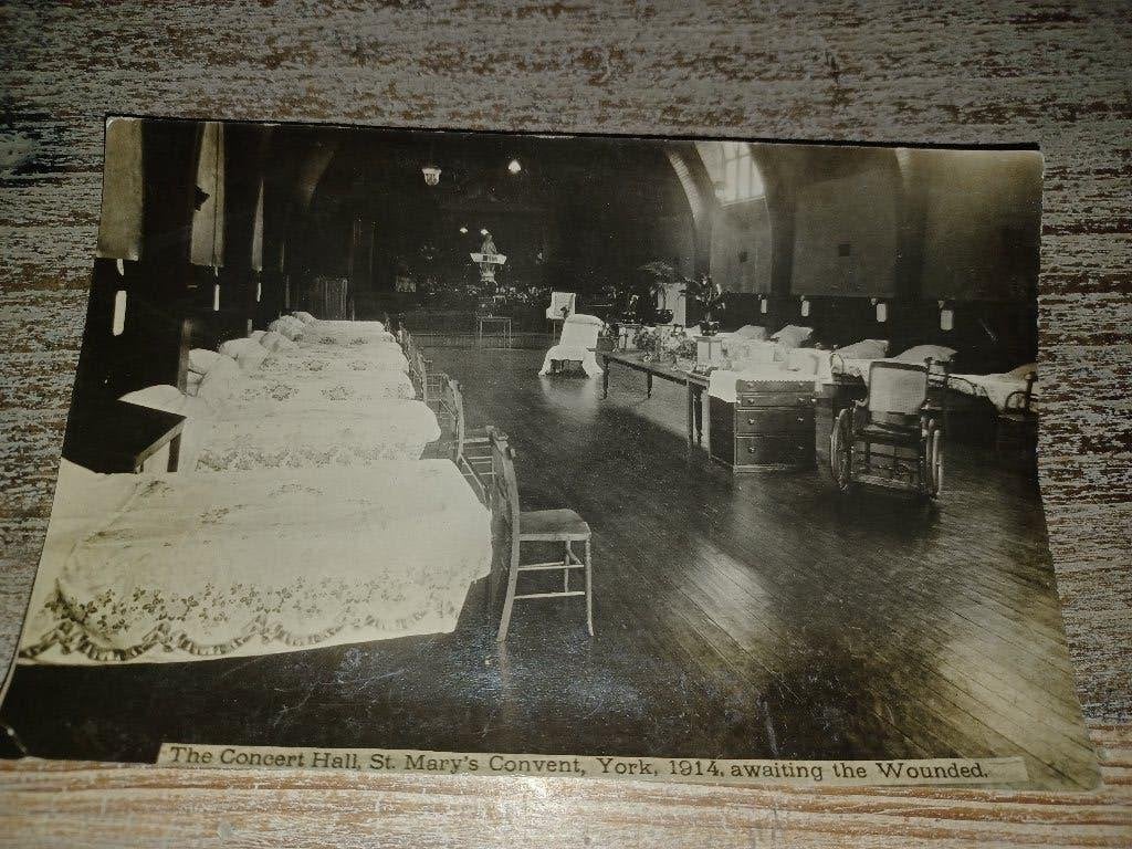 ww1 fotokaart concert hall york military hospital fotokaart, Ophalen of Verzenden