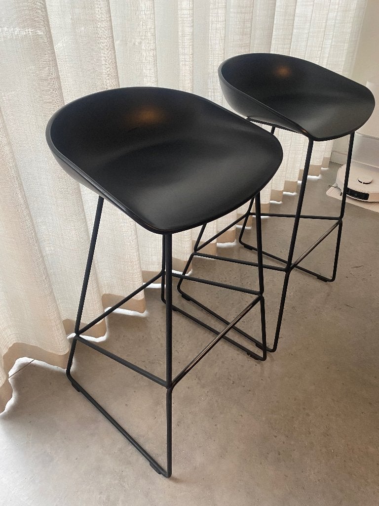 Hay barkruk x 2, Huis en Inrichting, Ophalen, Met voetsteun, 60 tot 90 cm, 2 krukken