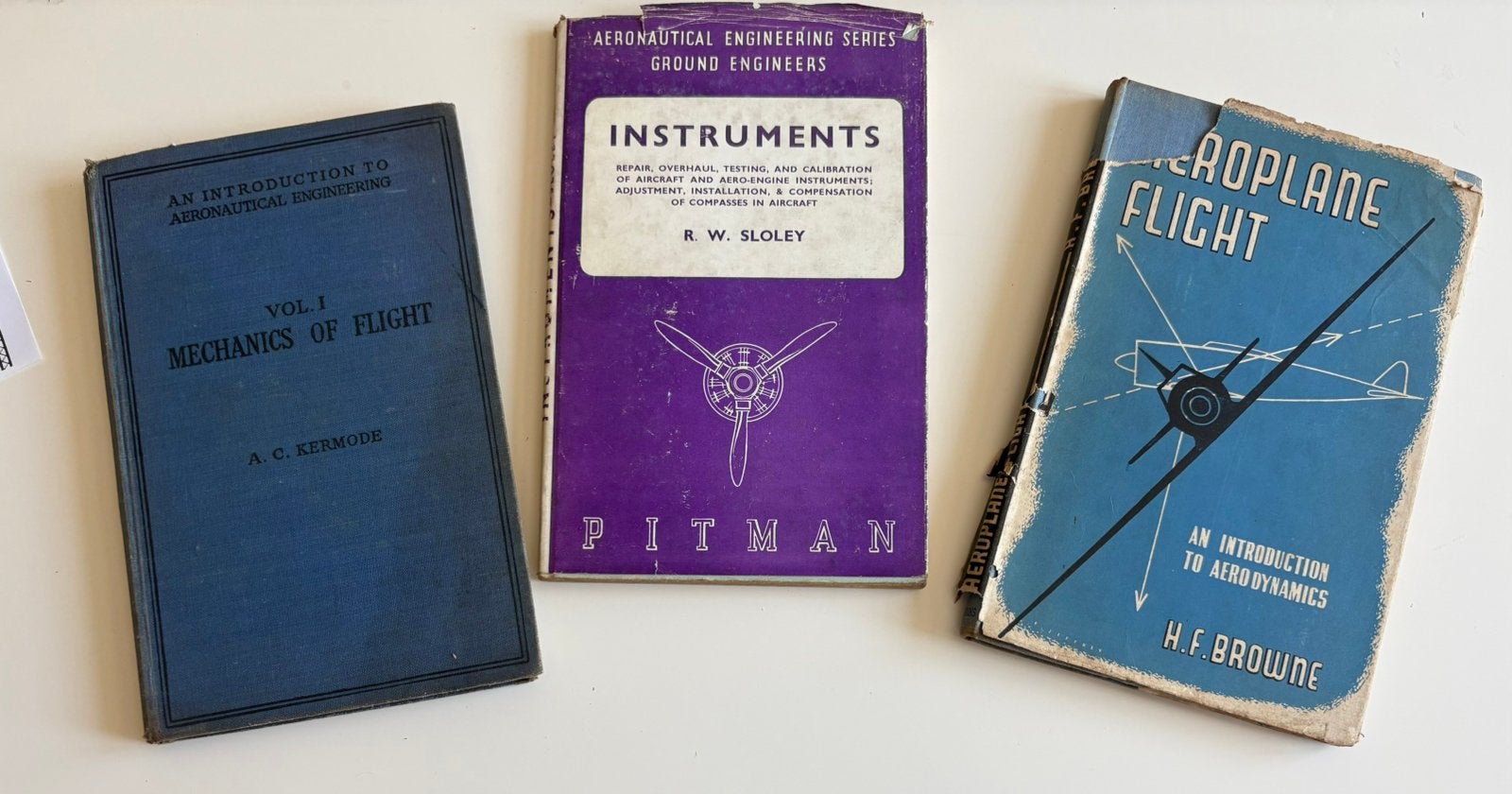 Ww2 lot de 3 livres de formation pilote force aerienne belge, Collections, Enlèvement ou Envoi