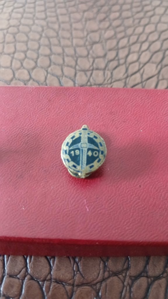 Manchetknoop, Ophalen