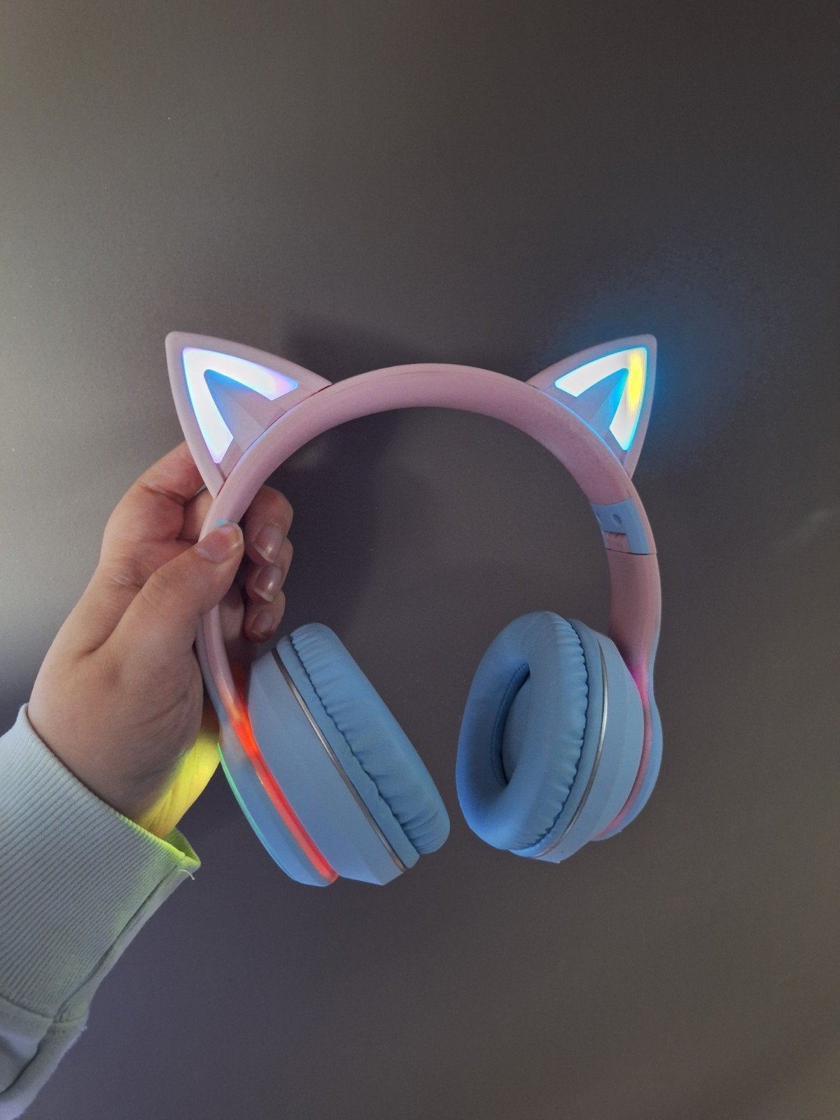 Bluetooth hoofdtelefoon met licht, Ophalen, Zo goed als nieuw, Draadloos
