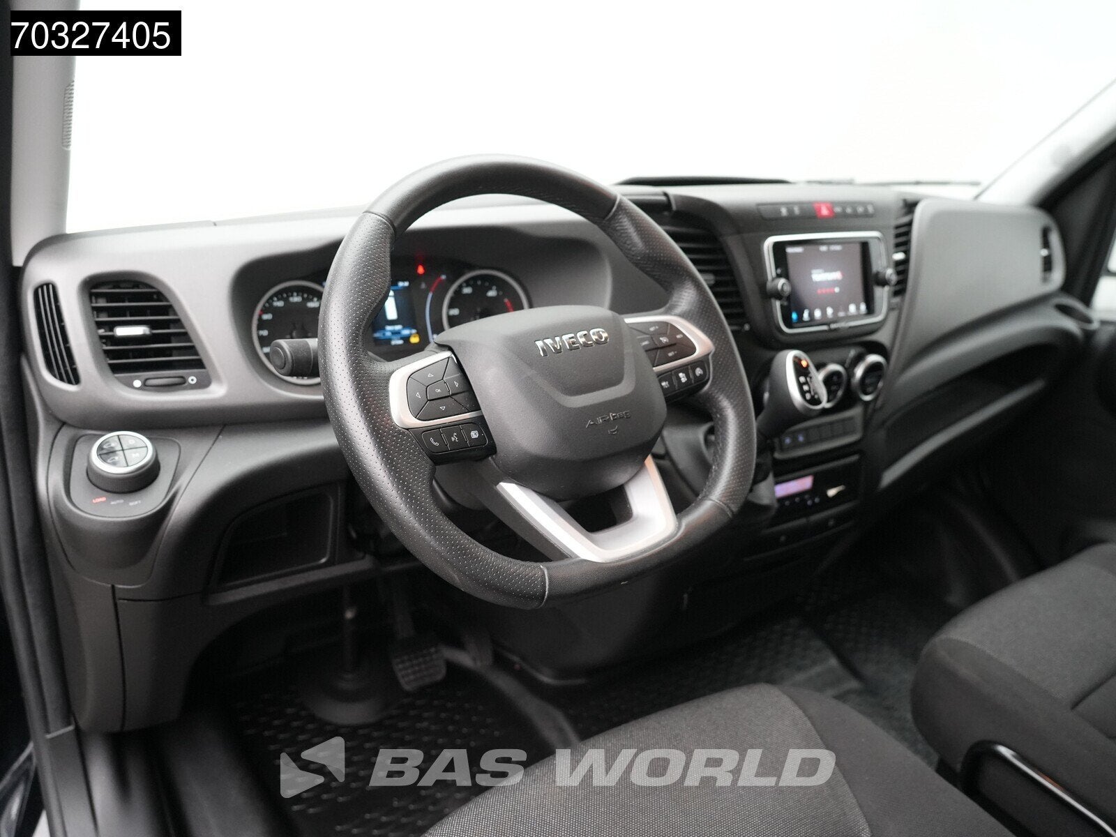 Iveco Daily 35S21 3.0L Automaat L2H2 LED ACC Navi 3,5t Trekh, Auto's, Bestelwagens en Lichte vracht, Stof, Gebruikt, Euro 6, 4 cilinders