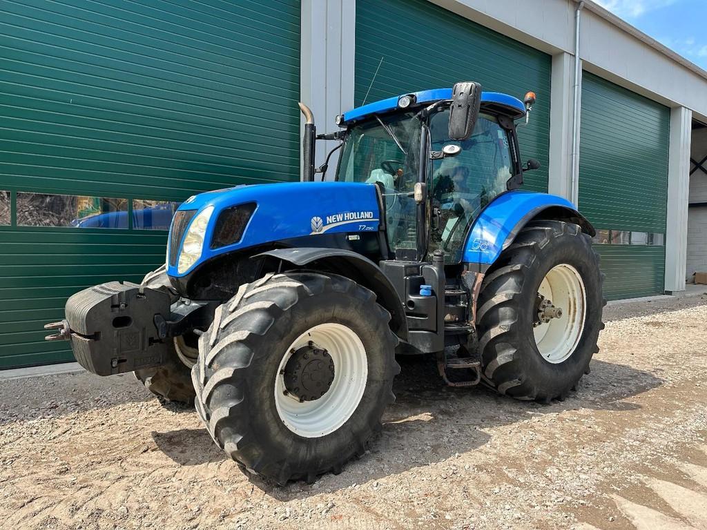 New Holland T7.250 Power Command, Utilisé, Plus de 160 ch, New Holland, 7500 à 10000