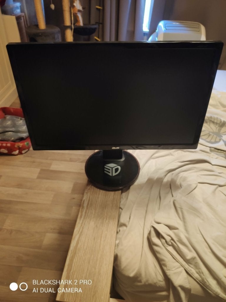 ASUS VG248QE 144 hz monitor, Gaming, Asus, DisplayPort, 101 t/m 150 Hz
