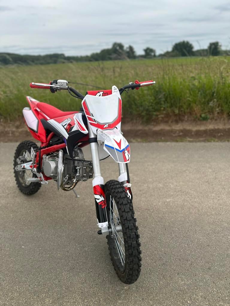 Appolo thunder pitbike 140cc, Fietsen en Brommers, Gebruikt, 4 versnellingen, Ophalen, 140 cc