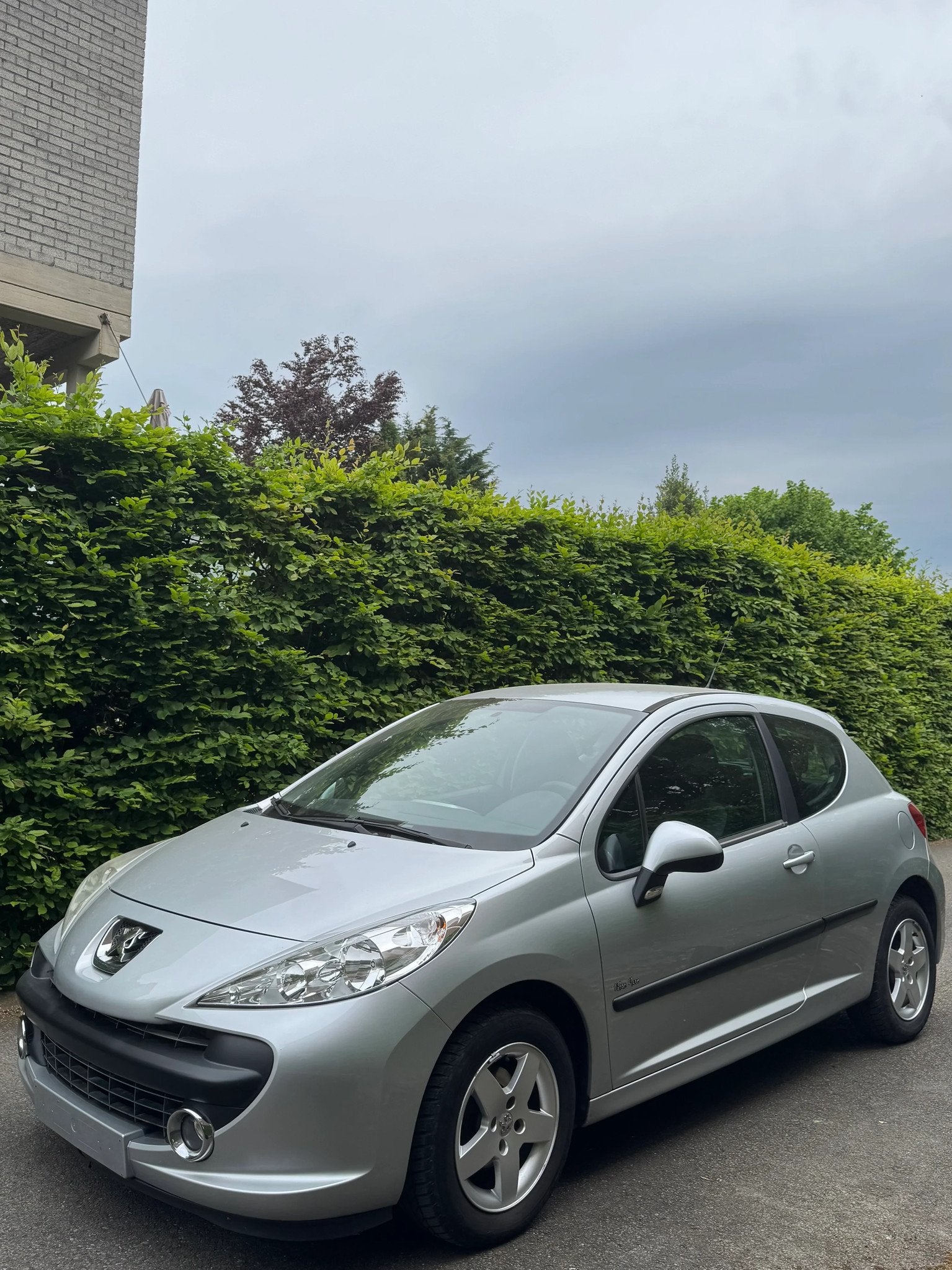 Peugeot 207 met 160.000KM - GARANTIE, Auto's, Gebruikt, Overige kleuren, Bedrijf, Euro 4