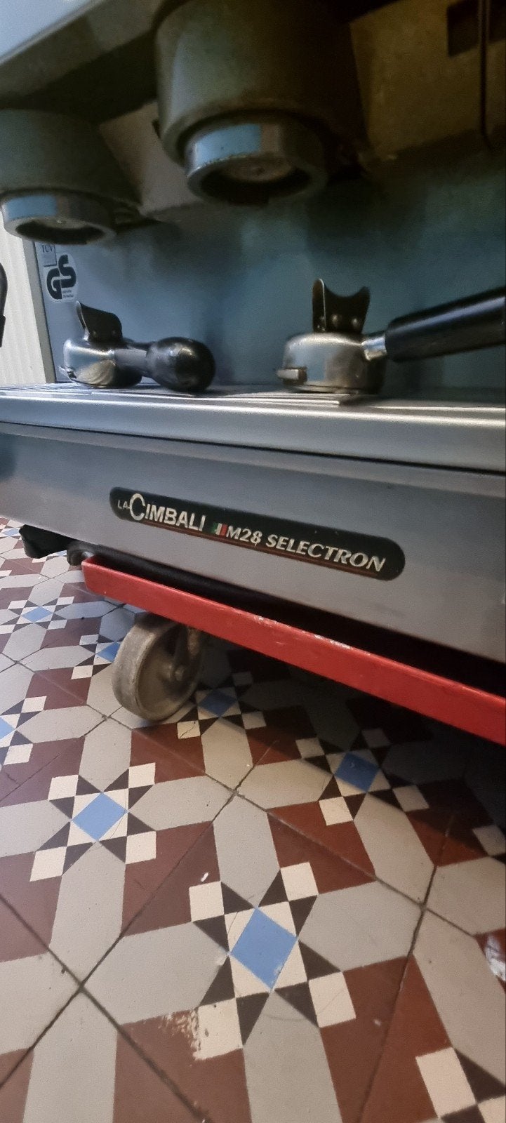 Machine a café La CIMBALI M28, Enlèvement