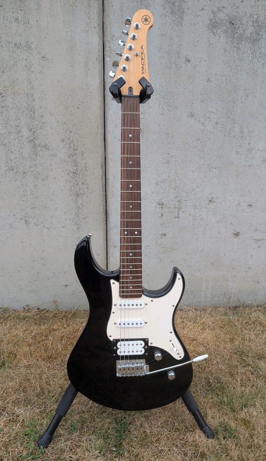 Yamaha Pacifica, Musique & Instruments, Instruments à corde | Guitares | Électriques, Enlèvement, Utilisé, Solid body, Autres marques