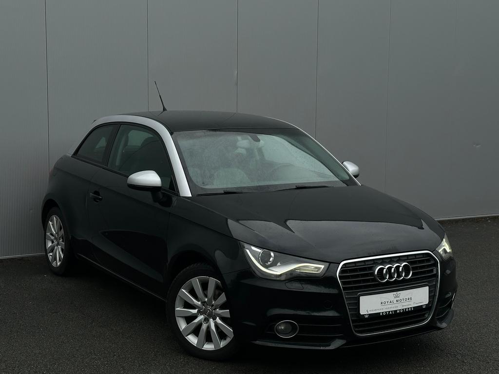 Audi A1 1.2 TFSI Ambition - slechts 124.000 km GAR. 1AN, Auto's, Voorwielaandrijving, Stof, A1, Zwart