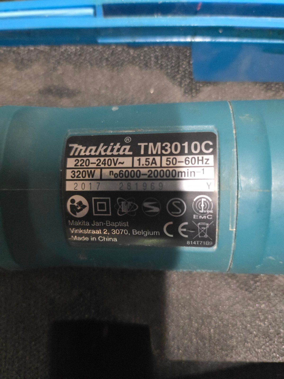 Tremelle makita, Bricolage & Construction, Enlèvement