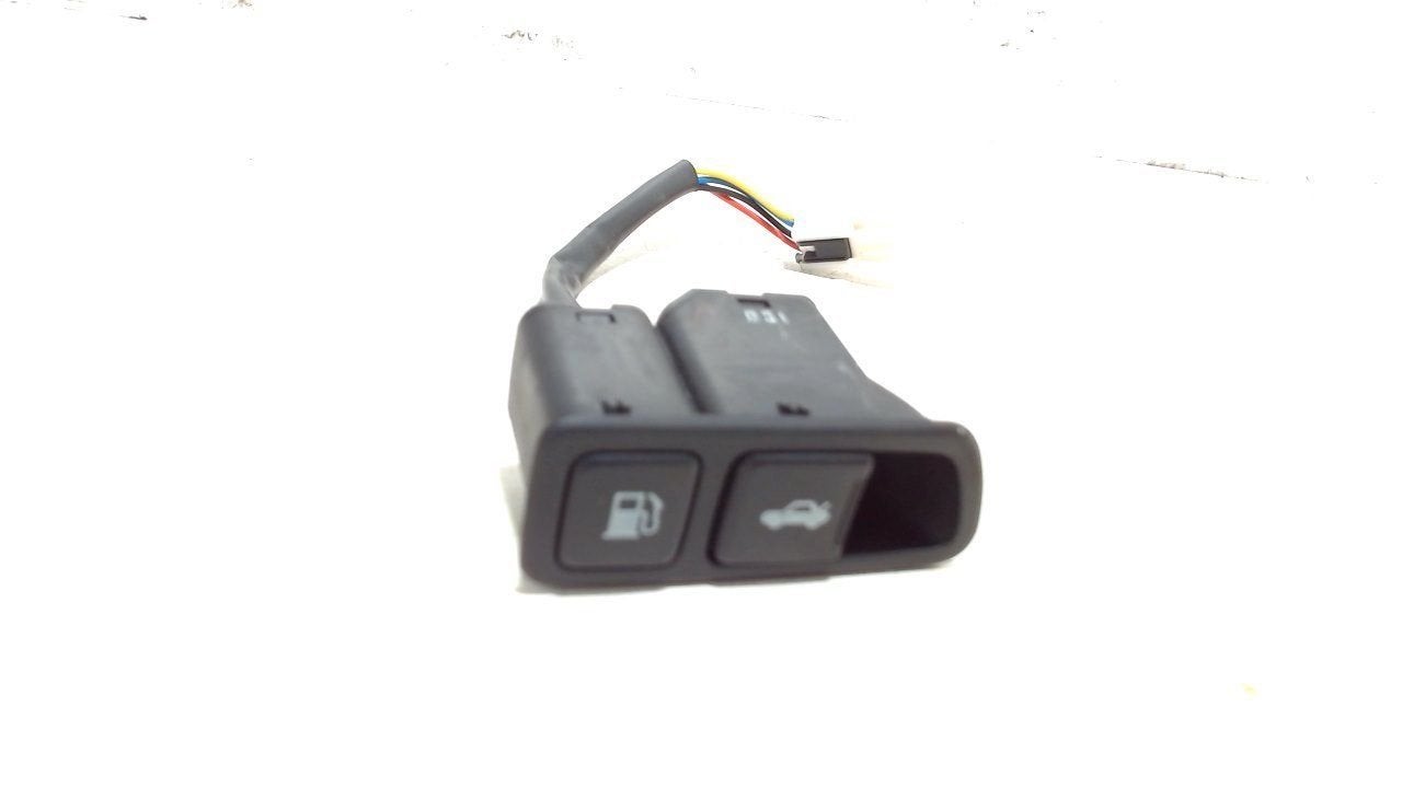 Achterklep ontgrendeling Kia Optima, Onderdelen@venauto.nl, Van der Ven Autorecycling B.V., Gebruikt, Ettenseweg 76, 4706 PB Roosendaal, The Netherlands