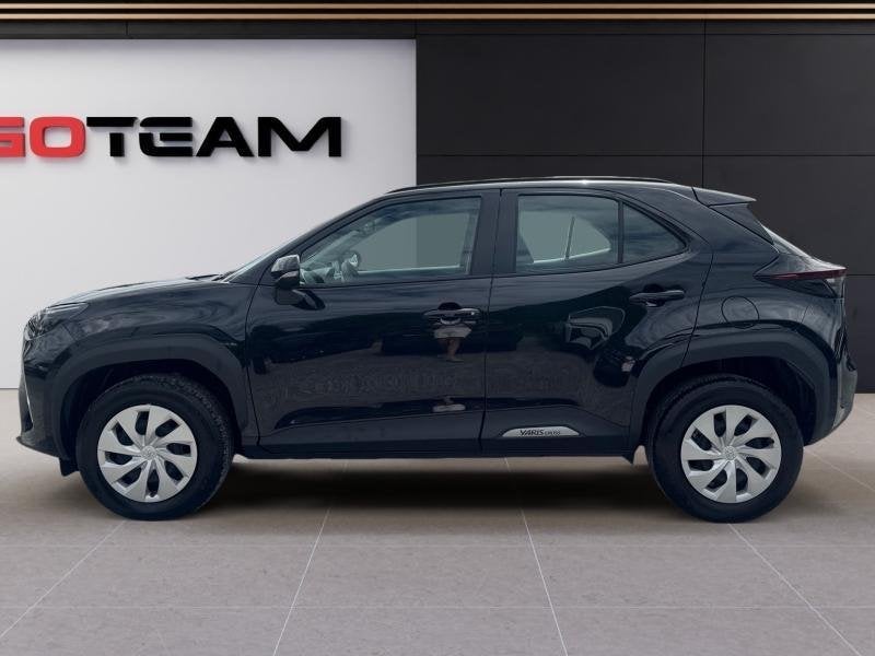 Toyota Yaris Cross 1.5 HSD DYNAMIC DE DIRECTION CARPLAY CAME, Auto's, Automaat, Euro 6, 116 pk, Zwart