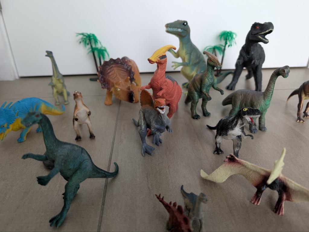 Speelgoed - dino's - dinosaurussen, Ophalen