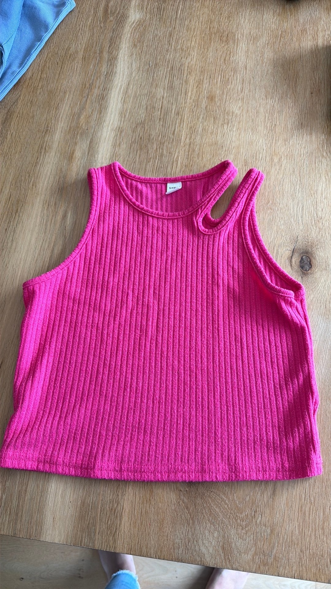 Top flushia, Enlèvement, Comme neuf, Rose, Sans manches