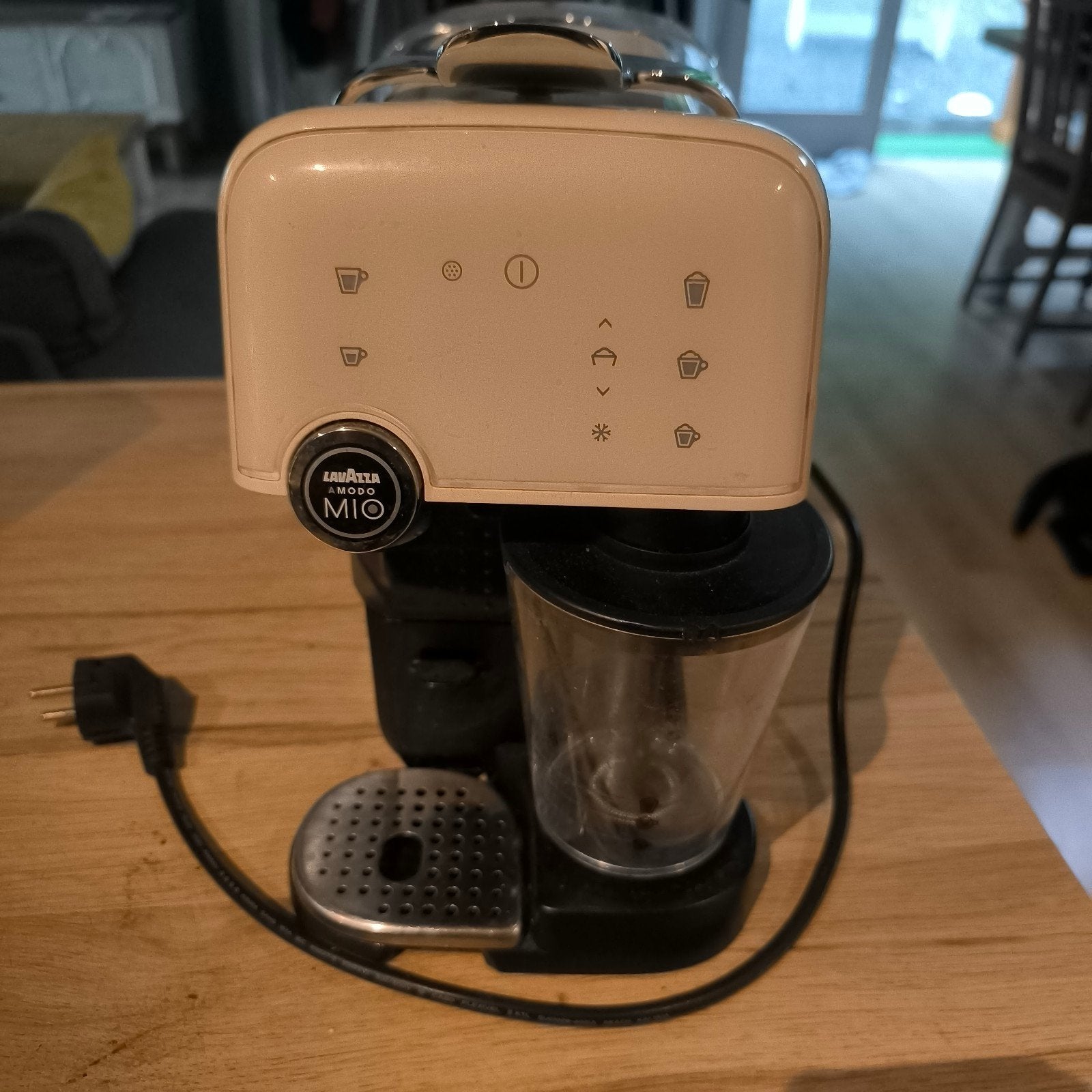 Lavazza amodo mio, Elektronische apparatuur, Koffiezetapparaten, Ophalen