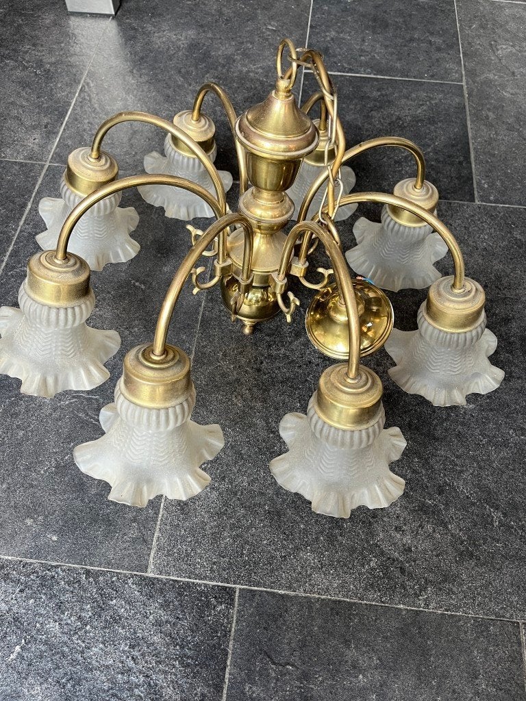 Luster met 8 lampen, Ophalen