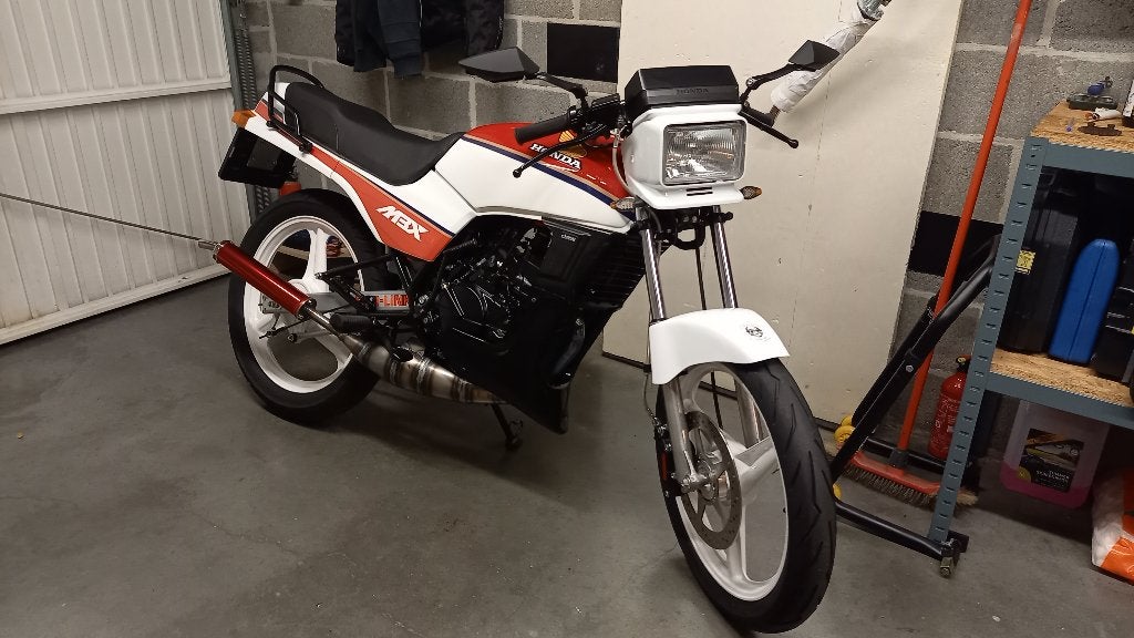 Honda MBX80 — Entièrement restaurée | Rothmans Red, 6 vitesses, Enlèvement, MBX, 93 cm³