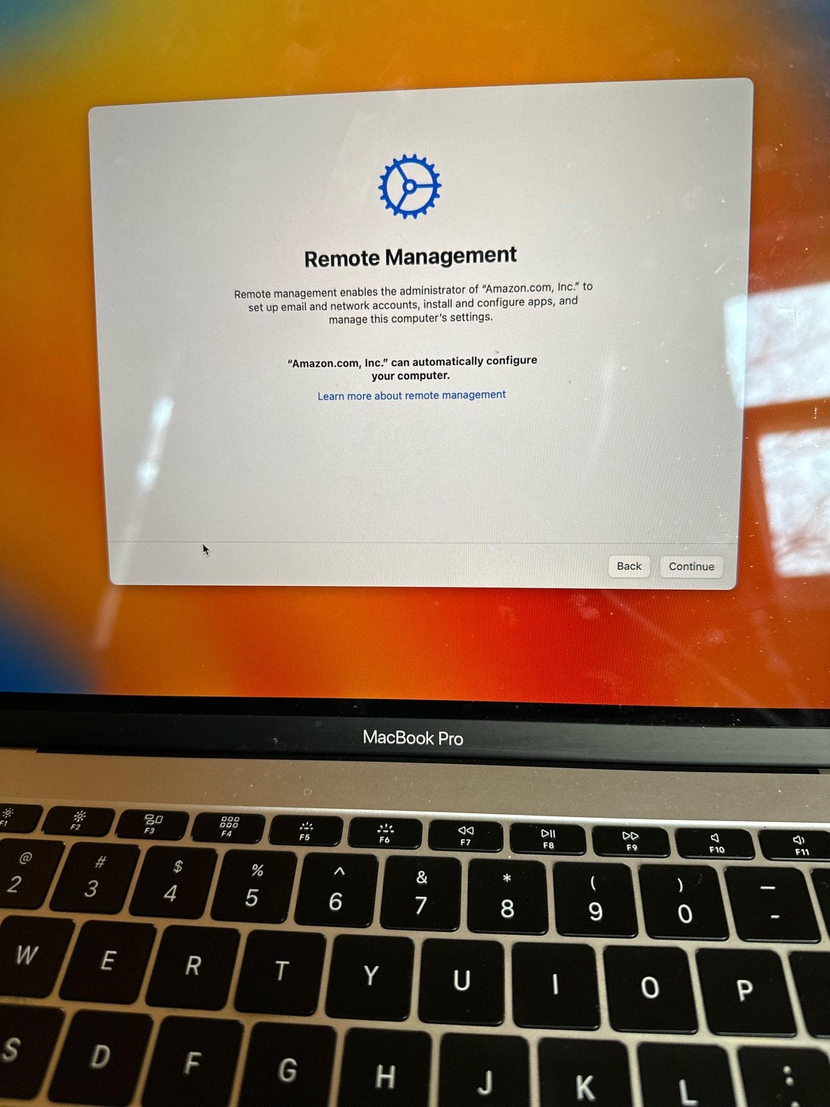 Déblocage MDM MacBook Pro M3 / M4 / M5, Enlèvement, MacBook