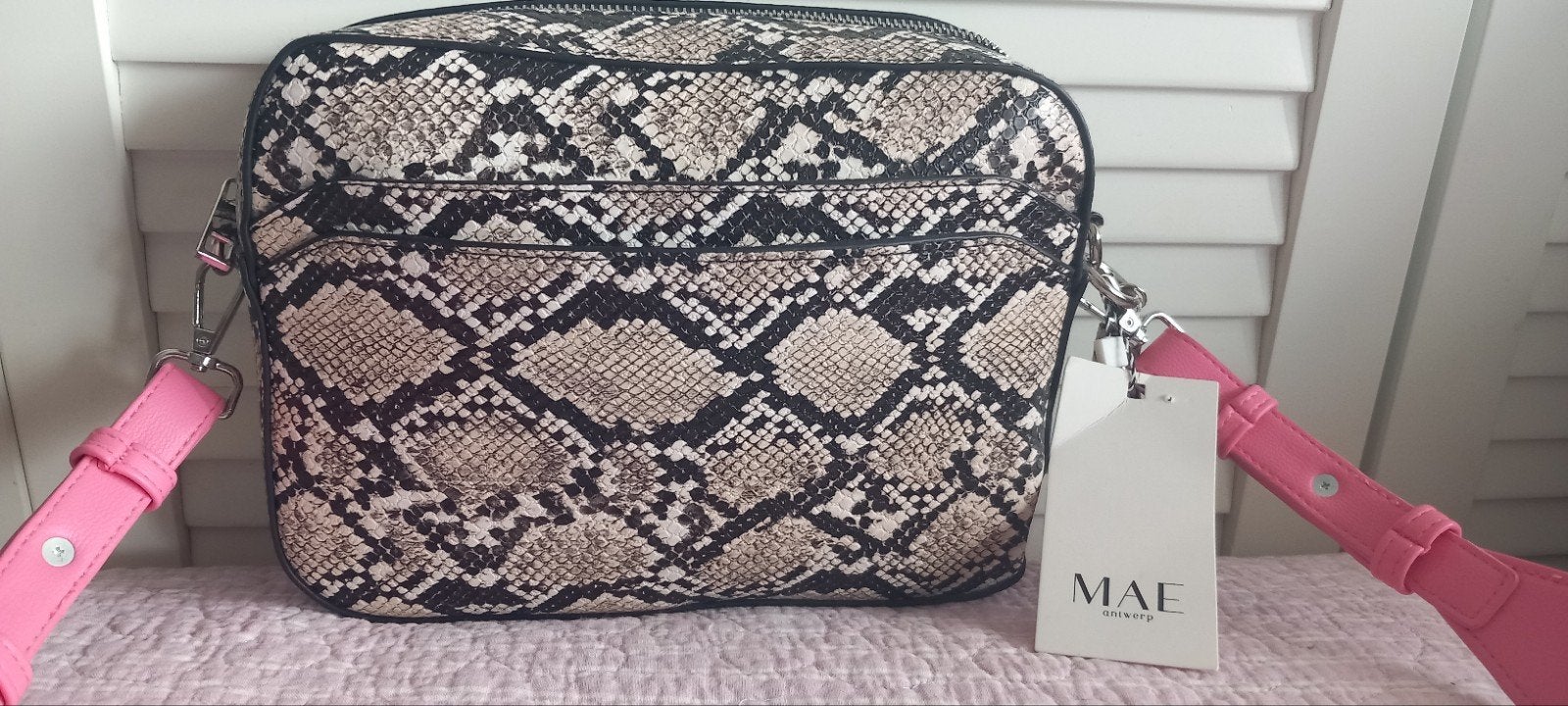 Nieuwe MAE-tas, Ophalen