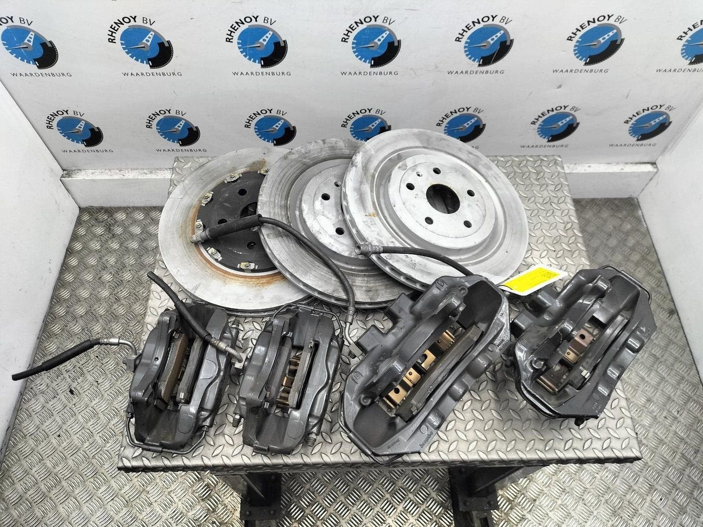 FISKER KARMA REM SET 2011, Enlèvement ou Envoi, Utilisé, Stiba membre