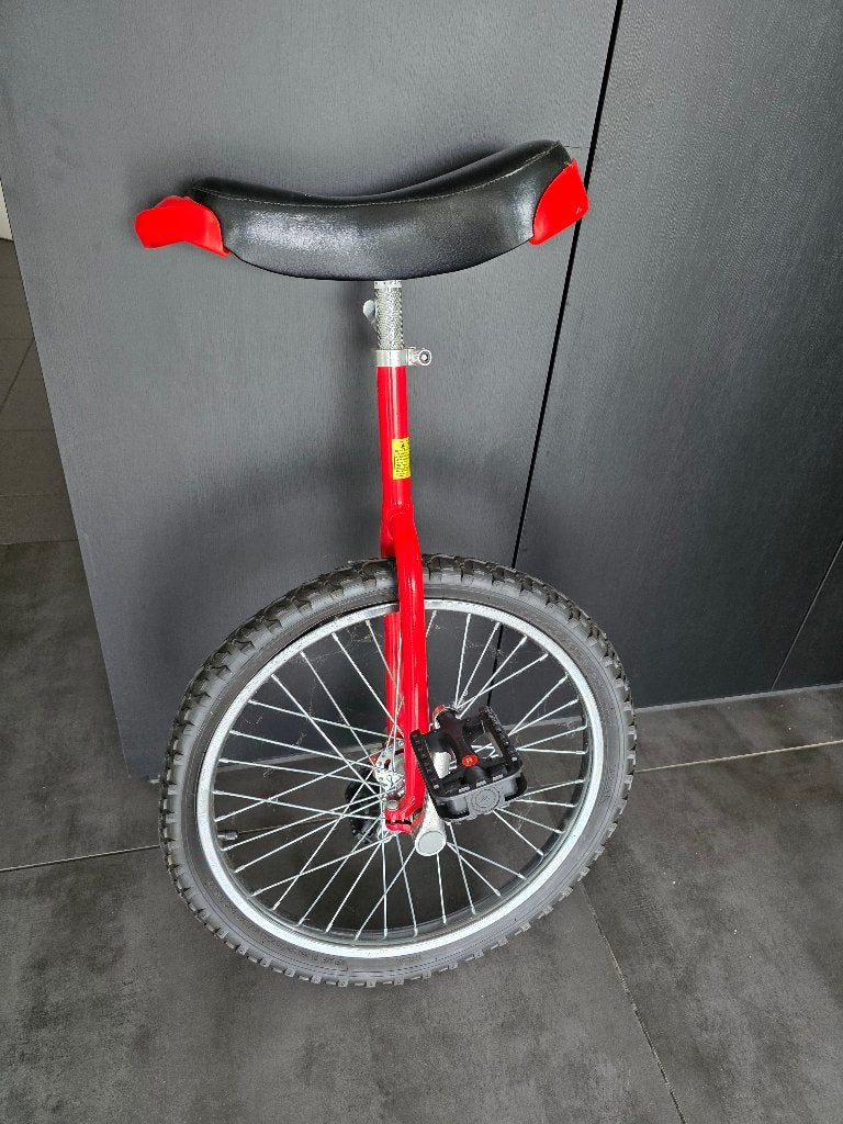 Eénwieler, Fietsen en Brommers, Ophalen, Nieuw