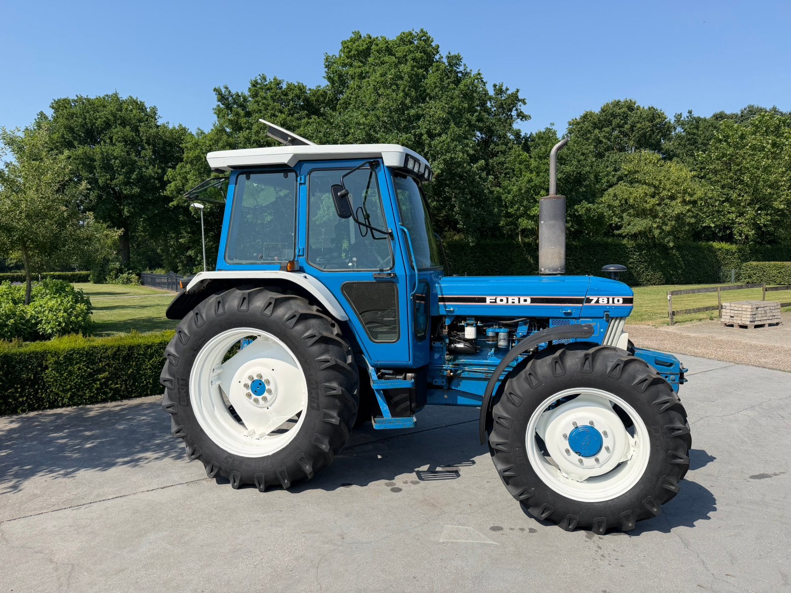 Nette originele Ford 7810 gen2!, Enlèvement, 80 à 120 ch, 5000 à 7500, Ford