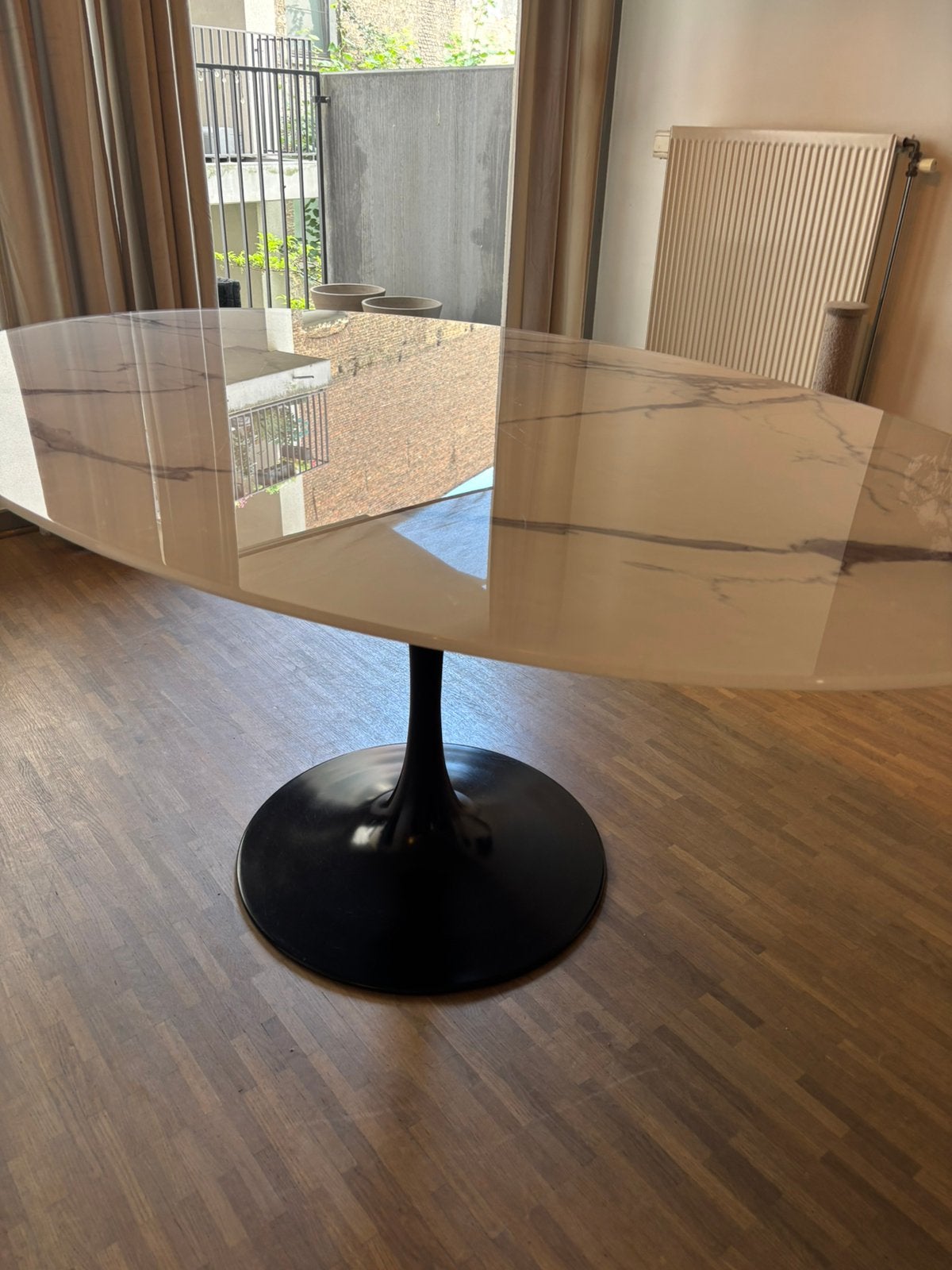 Design eettafel ovaal – glas marmerlook, Ophalen, Gebruikt, 100 tot 150 cm, Glas