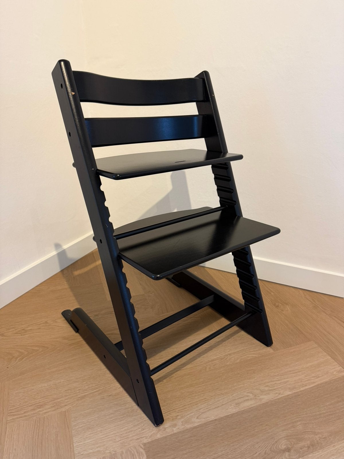 Stokke Tripp Trapp kinderstoel – Zwart, Kinderen en Baby's, Ophalen, Gebruikt, Meegroeistoel