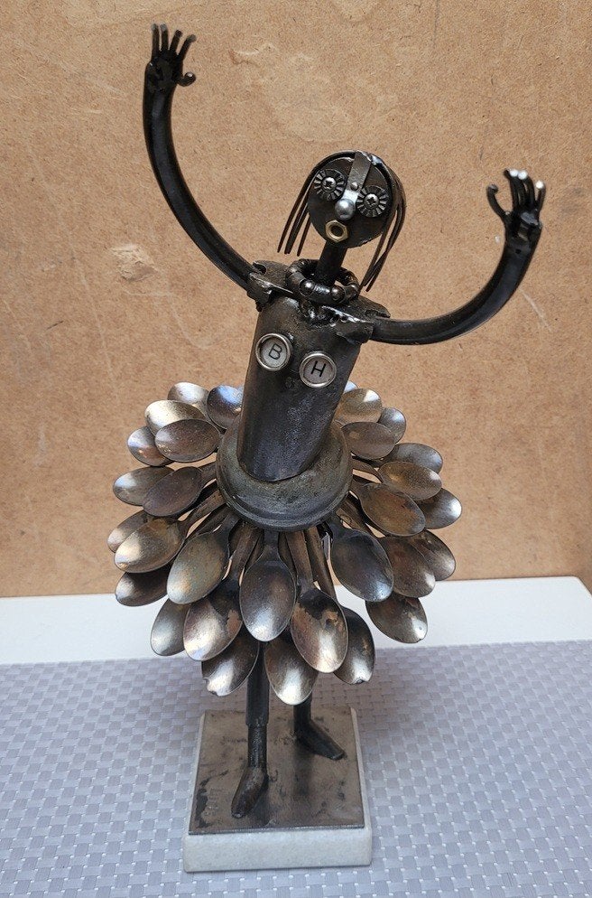 Ludo GIELS, Lepelrokje, Antiquités & Art, Gris, Statue, Marqué, Métal