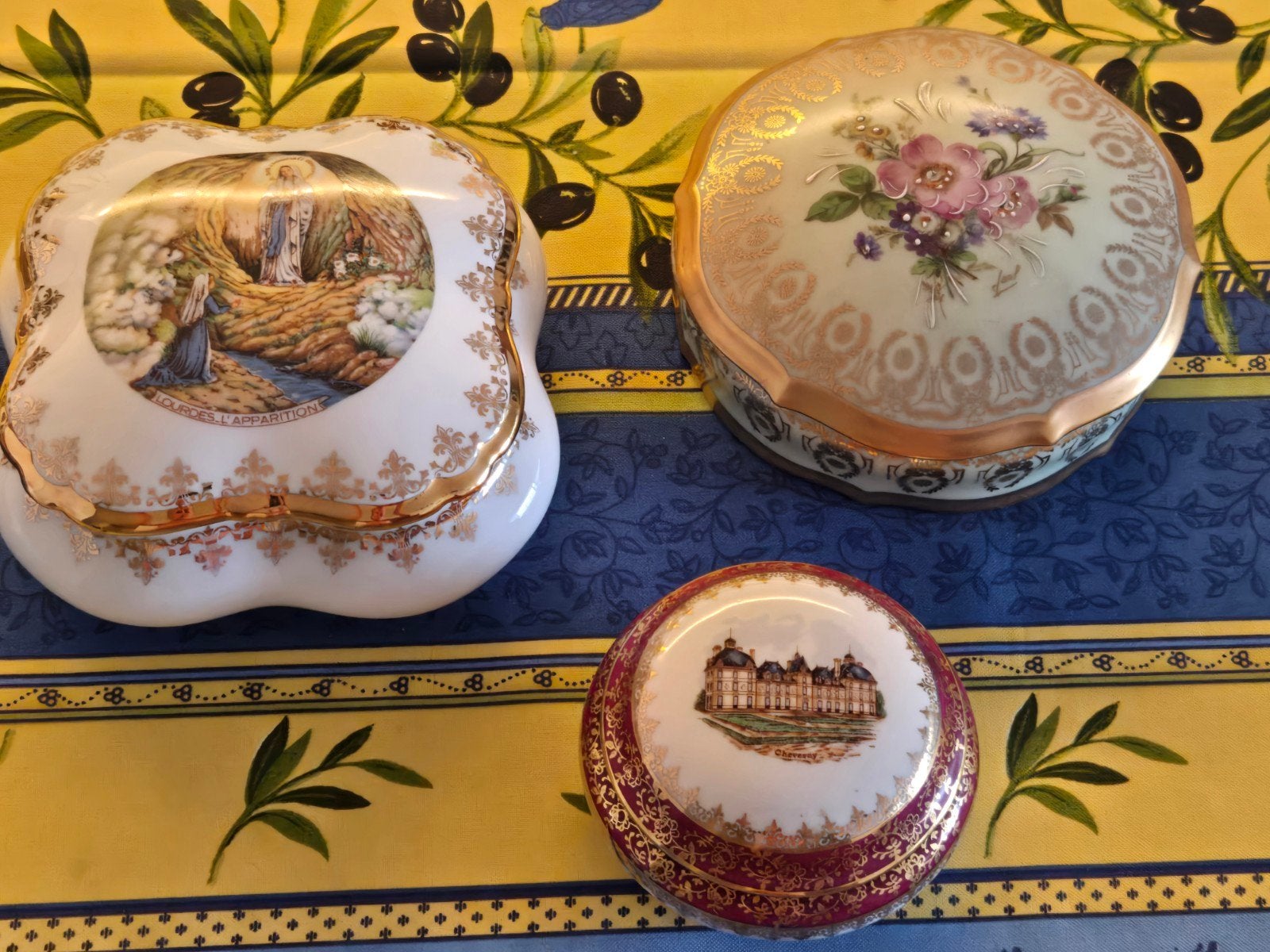 Trois très beaux objets vintage en porcelaine anno 60, Antiquités & Art, Enlèvement ou Envoi