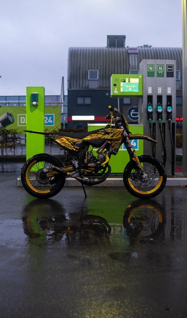 Sherco sm-rs 2021, Fietsen en Brommers, Brommers | Overige merken, Ophalen, 6 versnellingen, Sherco, Nieuw